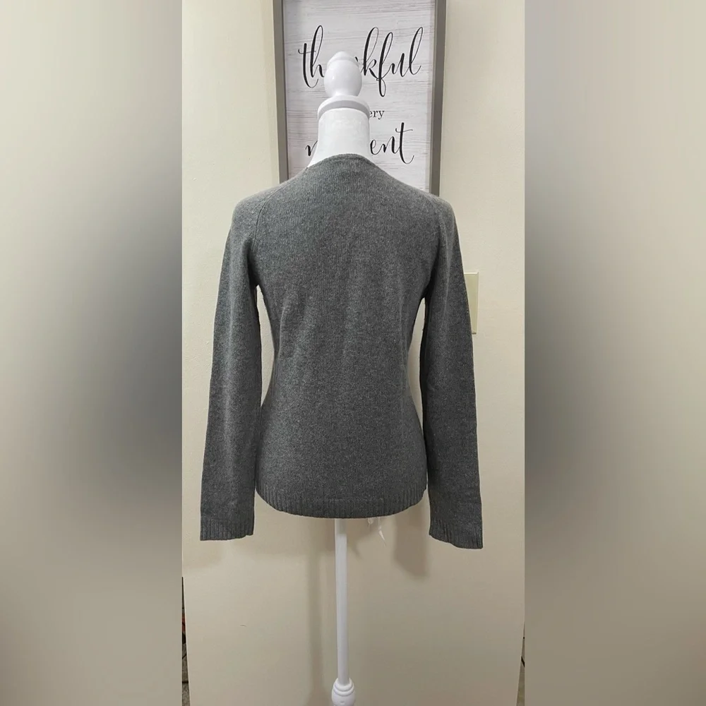 J. Crew Women’s Sweater Pullover Merino wool/ Angora/ Cashmere Blend Size Small.